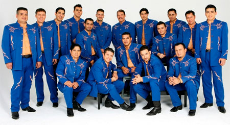 Fan demanda a La Arrolladora Banda el Limón Fan demanda a La Arrolladora Banda el Limón