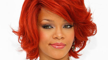 Revista llama a Rihanna nigga bitch