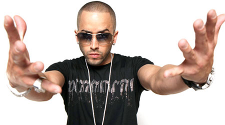 Yandel fue hospitalizado en México tras sufrir un accidente automovilístico Yandel fue hospitalizado en México tras sufrir un accidente automovilístico