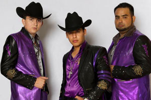 Biografía de Ariel Camacho y los Plebes del Rancho