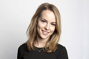 Biografía de Bridgit Mendler