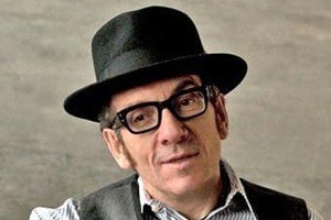 Biografía de Elvis Costello