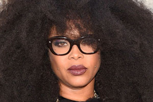 Biografía de Erykah Badu