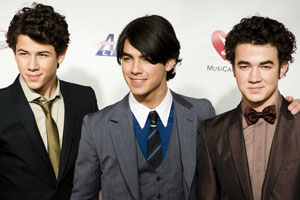 Biografía de Jonas Brothers