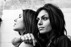 Biografía de Krewella