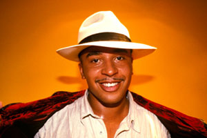 Biografía de Lou Bega