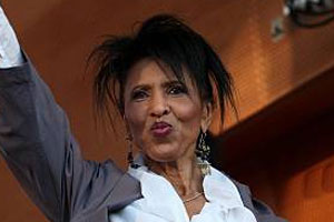 Biografía de Nona Hendryx