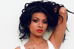 Biografía de Paula DeAnda