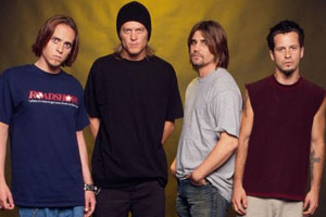 Biografía de Puddle Of Mudd