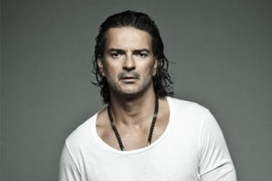 Biografía de Ricardo Arjona