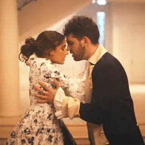 Álbum Before You Leave Me de Alex Warren