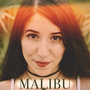 Álbum Malibu de Bely Basarte