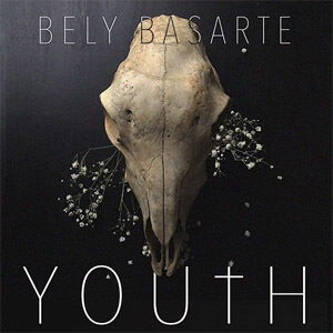 Álbum Youth de Bely Basarte