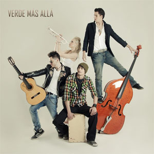 Álbum Verde Más Allá de Jenny And The Mexicats