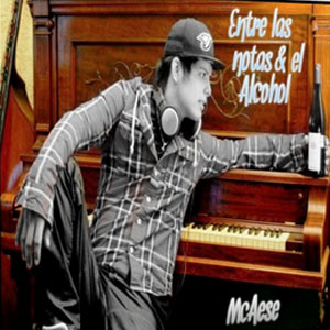 Álbum Entre Las Notas Y El Alcohol de MC Aese