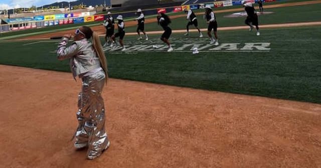 Anny “La Niña del Flow” - Estadio Monumental Simón Bolívar