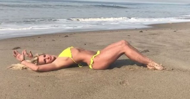 Britney Spears presume su divino cuerpo en Hawái (+FOTOS)