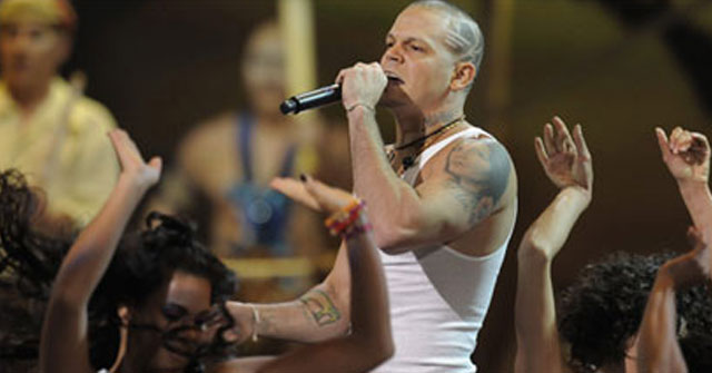 Calle 13 arrasa con cinco Grammys Latinos
