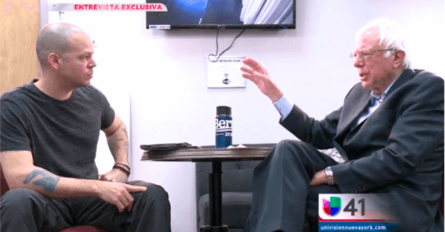 René Pérez de Calle 13 entrevista a Bernie Sanders 
