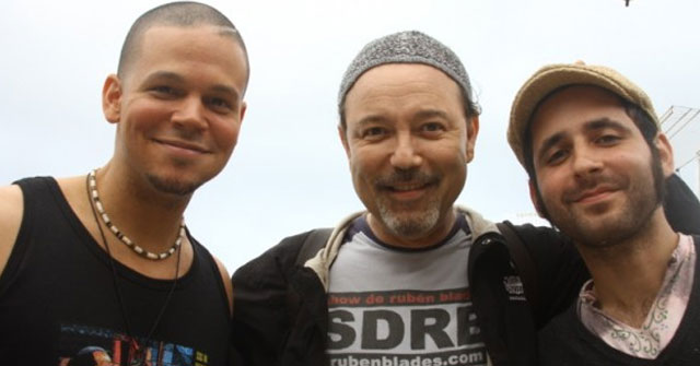 Video de La Perla por Calle 13 y Ruben Blades