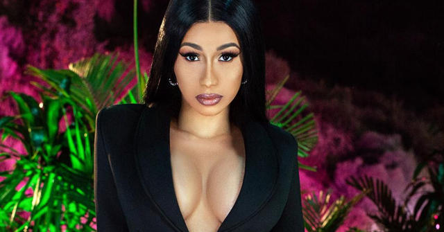 Cardi B canceló serie de conciertos para recuperarse de dos cirugías estéticas