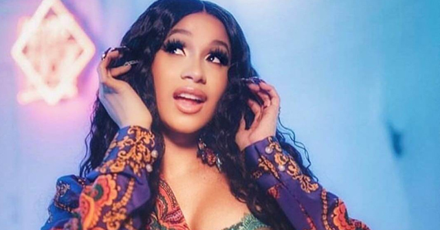 ¡De impacto! Cardi B posó totalmente desnuda en el lanzamiento del sencillo “Press” (+VÍDEO)