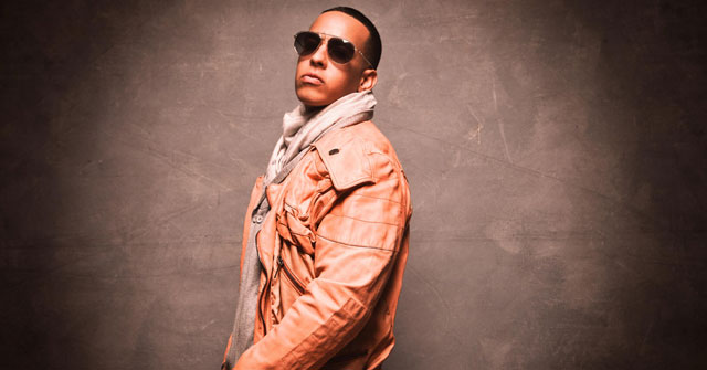 Daddy Yankee, Tuneame la Nave, TV, Mexico, Presentador