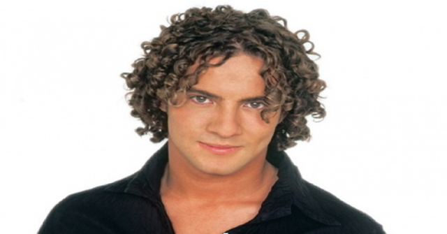 David Bisbal estrena su disco titulado 