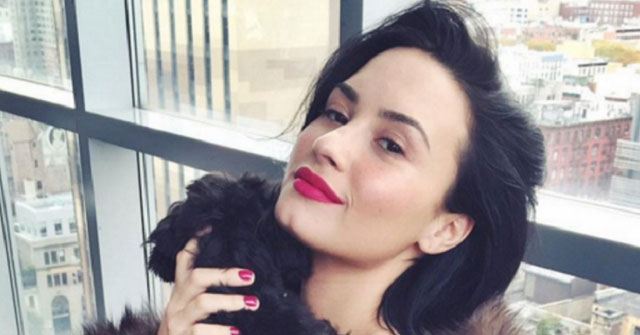 Demi Lovato habló de los paparazzis