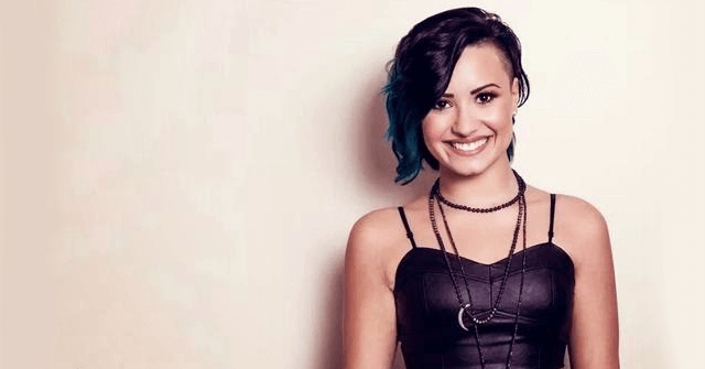 Demi Lovato defiende sus curvas [FOTO]