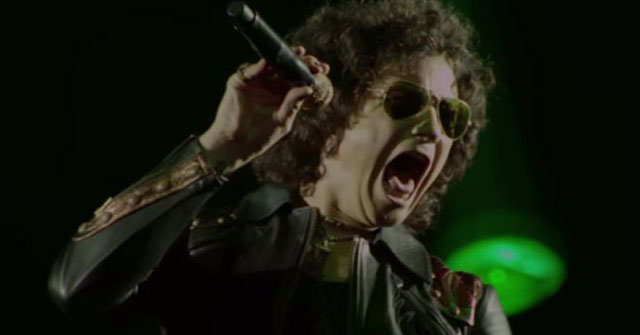 Bunbury se aleja de los escenarios indefinidamente