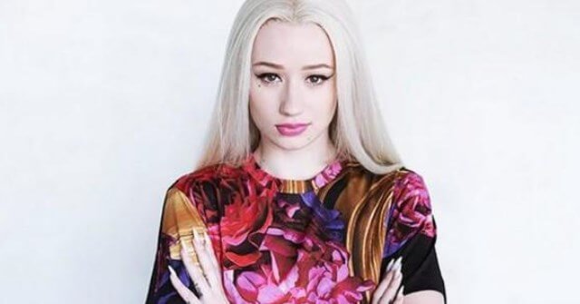 Iggy Azalea es intervenida por problemas de ira