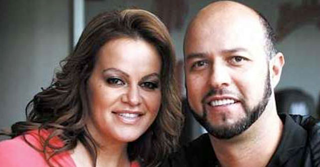 Esteban Loaiza, viudo de Jenni Rivera, detenido con sexoservidoras