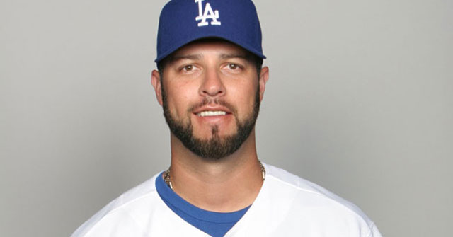 Esteban Loaiza retira demanda por accidente de Jenni Rivera