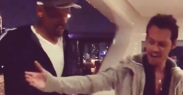 ¡GRACIOSO! Marc Anthony imparte clases de baile a Will Smith (+VIDEO)