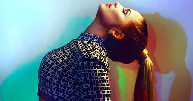 Mia Queen - “Tóxico”