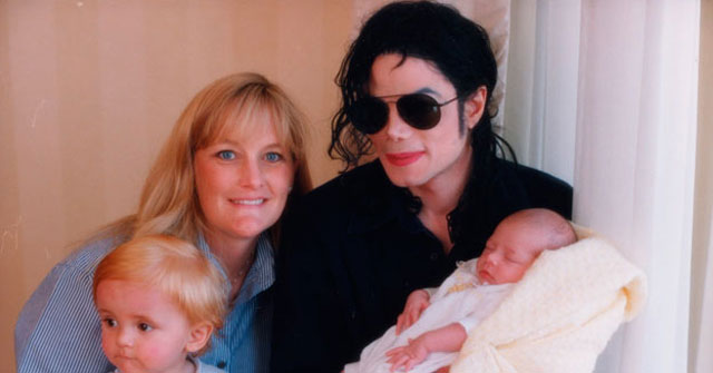 Ex exposa de Michael Jackson dice no ser padre de sus hijos