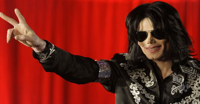 Paro cardíaco le causa la muerte a Michael Jackson