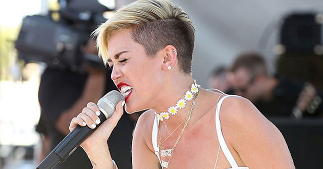 México investiga concierto de Miley Cyrus