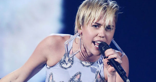 Miley Cyrus se 'apodera' de exclusivo hotel en Nueva York
