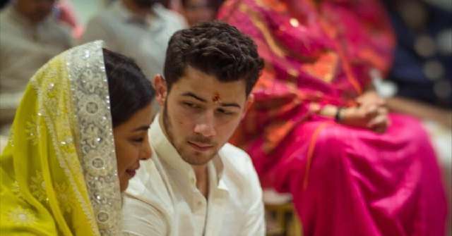 Nick Jonas se compromete con Priyanka Chopra en Mumbai