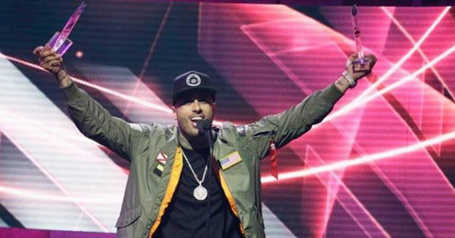 Nicky Jam dedica premio a Venezuela