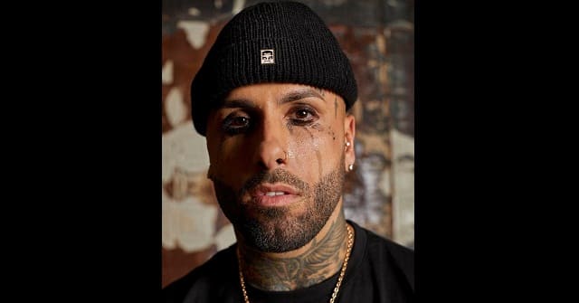 Nicky Jam - “Ojos Rojos”