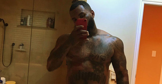 The Game muestra su miembro en Instagram (+FOTO)