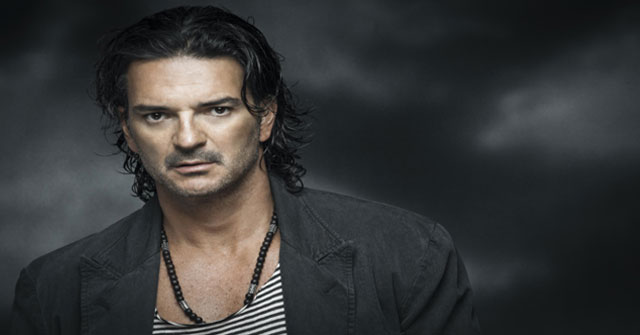 Ricardo Arjona estreno su nuevo sencillo titulado 