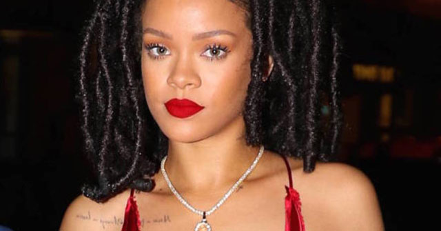 Revista llama a Rihanna perra negra