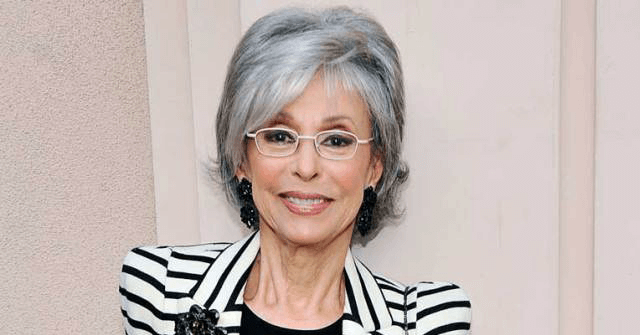 Rita Moreno será galardonada en el Pabellón de la Fama 