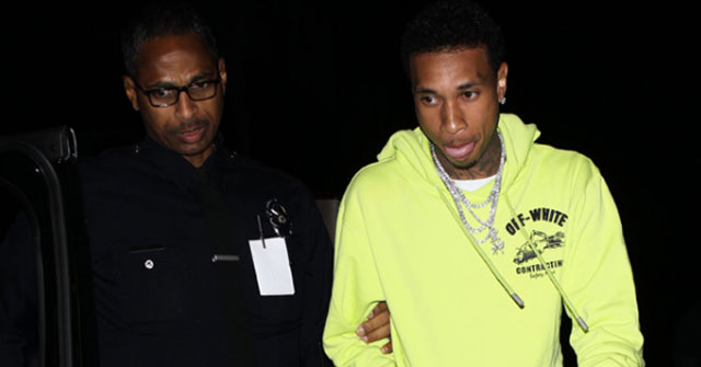 Tyga fue esposado en Hollywood (+FOTOS) 