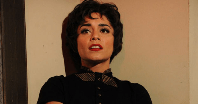 La emotiva actuación de Vanessa Hudgens en Grease, después de la muerte de su padre [VIDEO]