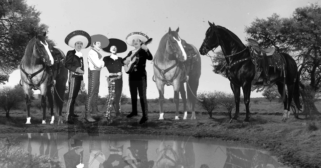 Vicente Fernandez tiene otra pasión: el Photoshop